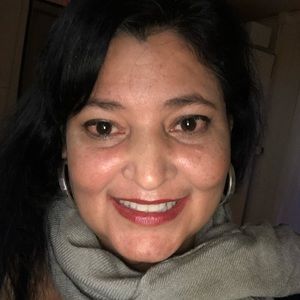 Meet your Posher, Francine